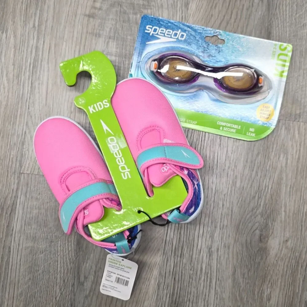 The Ultimate Splash & Sun Set Girls Speedo Goggles and Water Shoes (9/10)